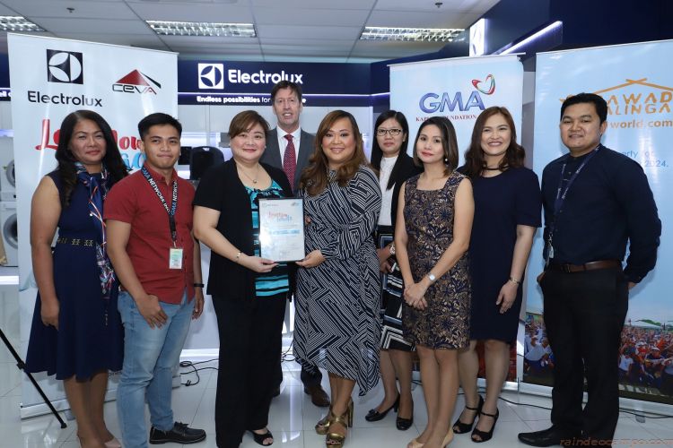 Electrolux Donates Washing Machines to GMA Kapuso Foundation and Gawad Kalinga Beneficiaries
