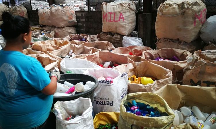 WWF-Philippines Says EPR Scheme May Help Solve Plastic Waste Problems