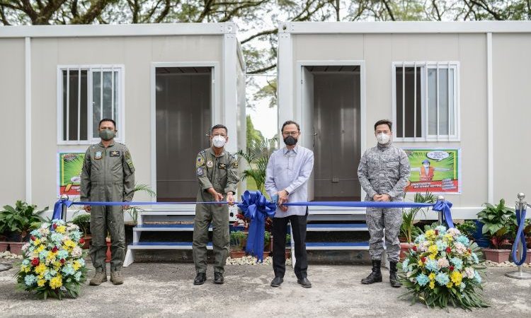 Delbros Donates Covid-19 Mobile Facilities to PAF