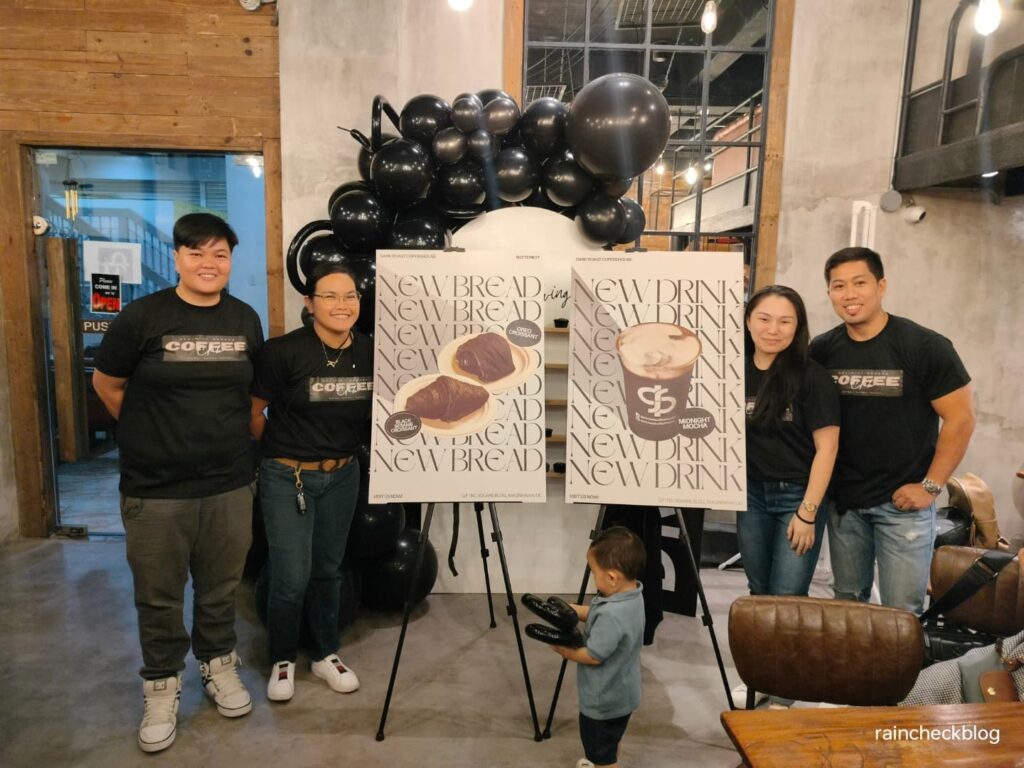 dark roast coffeehouse